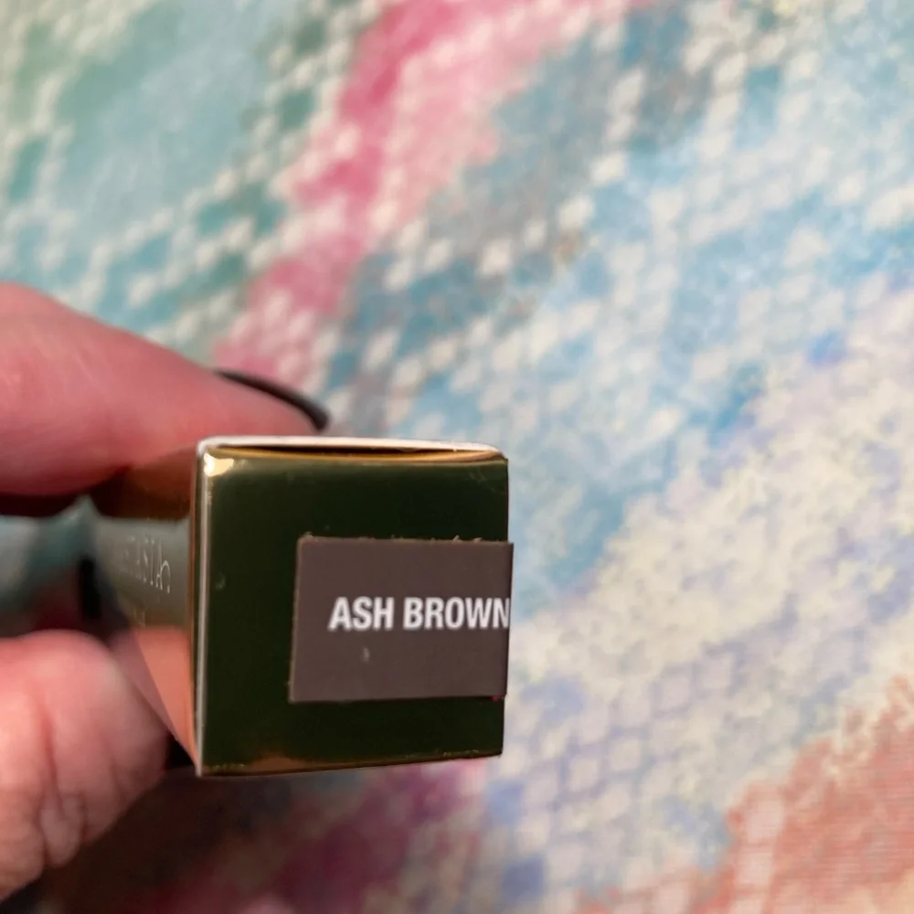 Anastasia DipBrow Gel in Ash Brown - Picture 3 of 3
